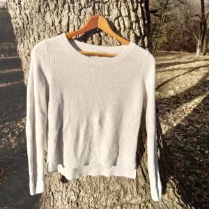 ⬇️ Price Drop!⬇️ LOFT Sweater in size M
